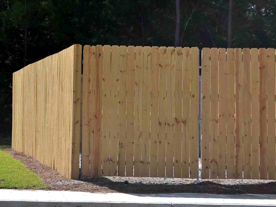 Commercial Wood Fence - Savannah Georgia