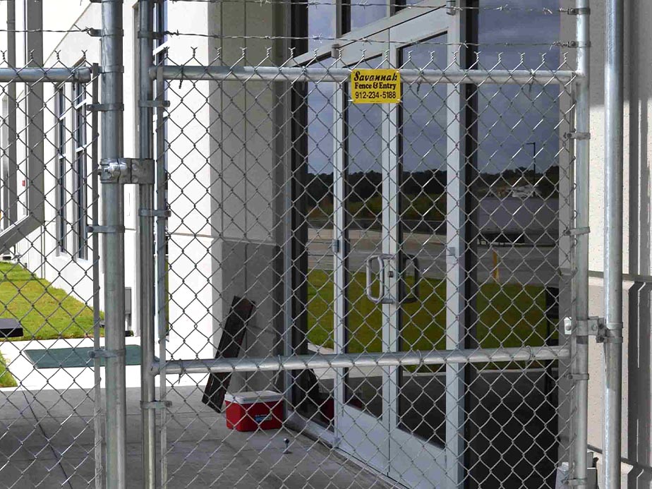 walk Gate Contractor in Savannah Georgia