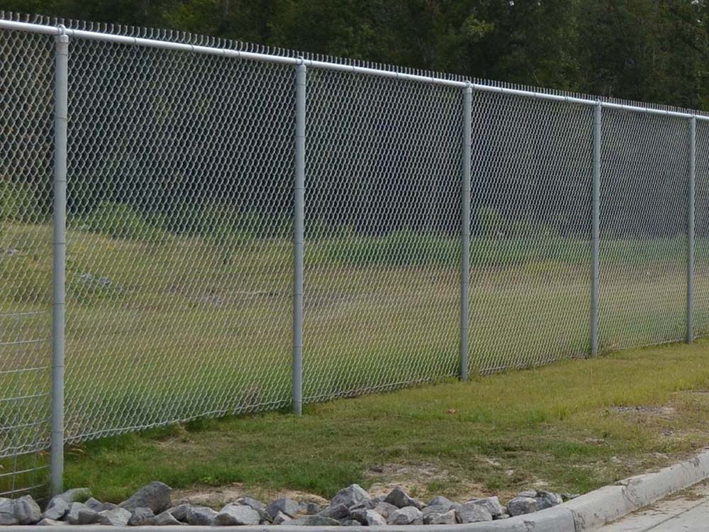 Savannah Georgia commercial chain link fence installation contractor